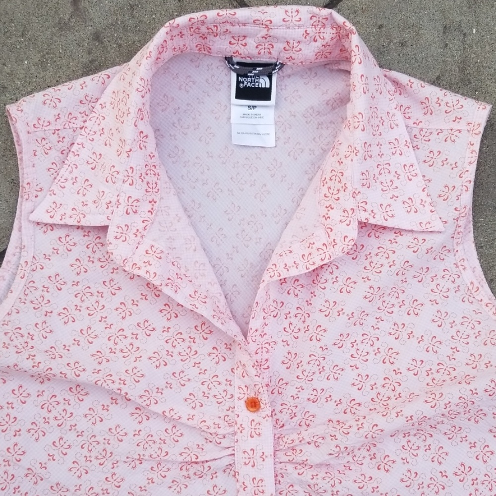 North Face Sleeveless Shirt